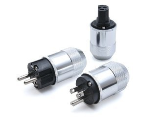 Oyaide M1e Stecker